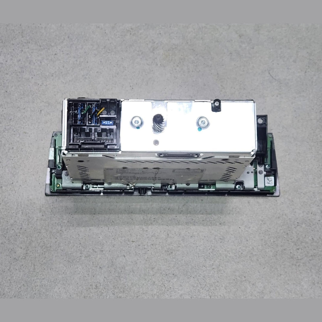 2005 BMW 3 Series Radio Professional Cd 65129302147