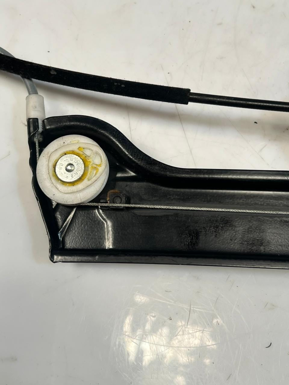 BMW 6 Series E63 E64 Front Door Window Regulator With Motor Front Left 7008623