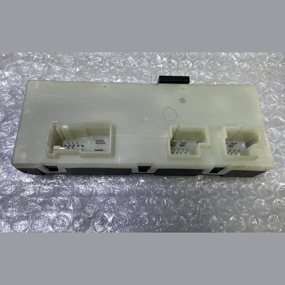 OEM BMW 740 750 G11 G12 TRUNK LID COMPUTER CONTROL MODULE UNIT 7448871