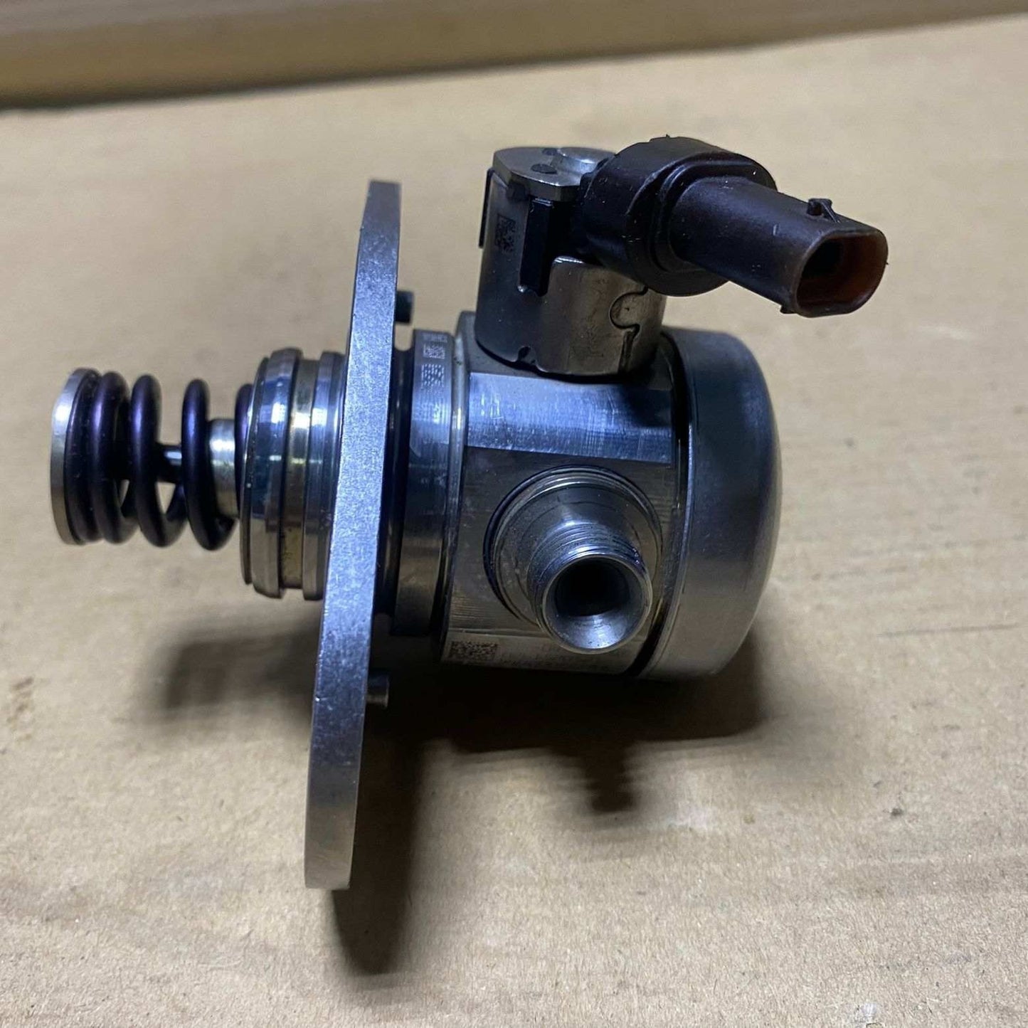 BMW High Pressure Fuel Pump 8631642 BMW B58 engines BMW models and Toyota Supra 