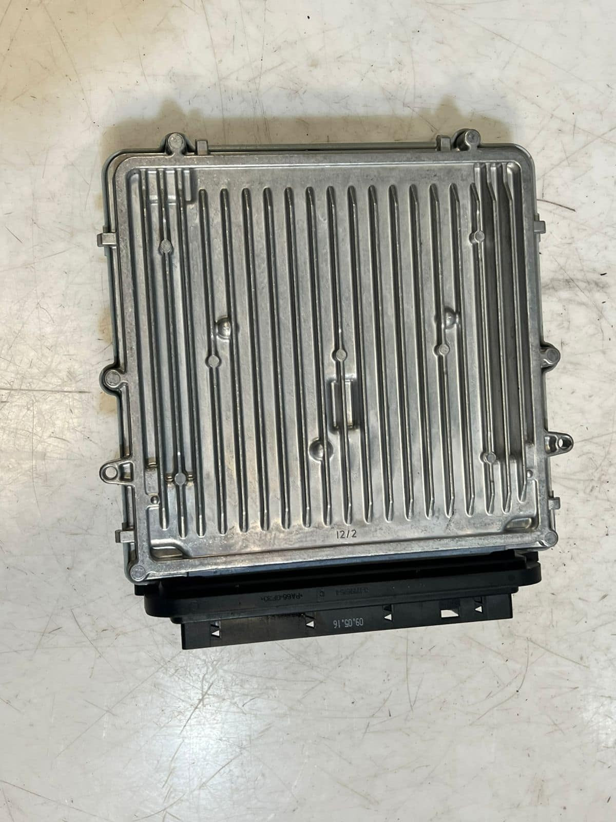 BMW N57 F13 2TURBO F30 F32 LCI 335d Engine Control Unit ECU ONLY 8586536 OEM
