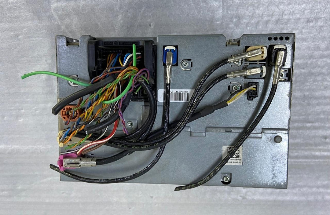 OEM BMW F01 F06 F10 F11 CIC Sat Nav Computer Navigation Head Unit Japan 9274572