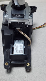 Load image into Gallery viewer, 2008 BMW X5 Gear Selector Shifter 9149017 X5 E70 and X6 E71