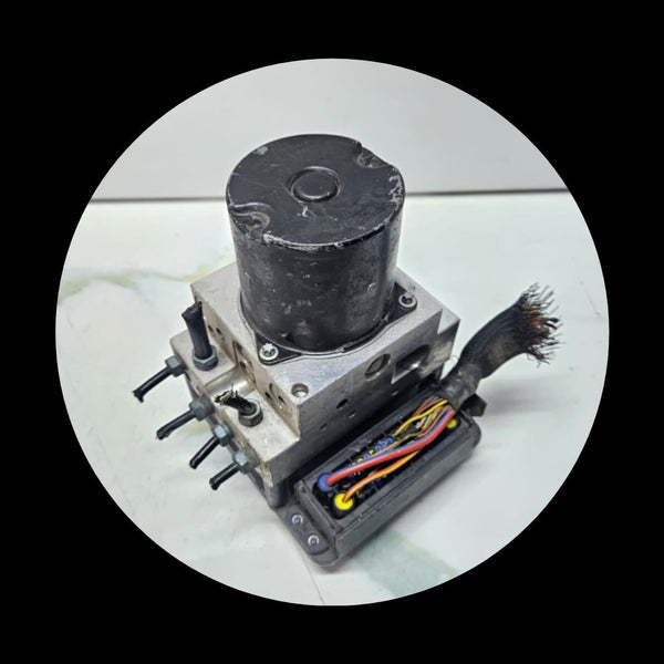 2014-2018 BMW 7 Series F01 F02 F03 F04 ABS Pump Control Unit 6791173 OEM