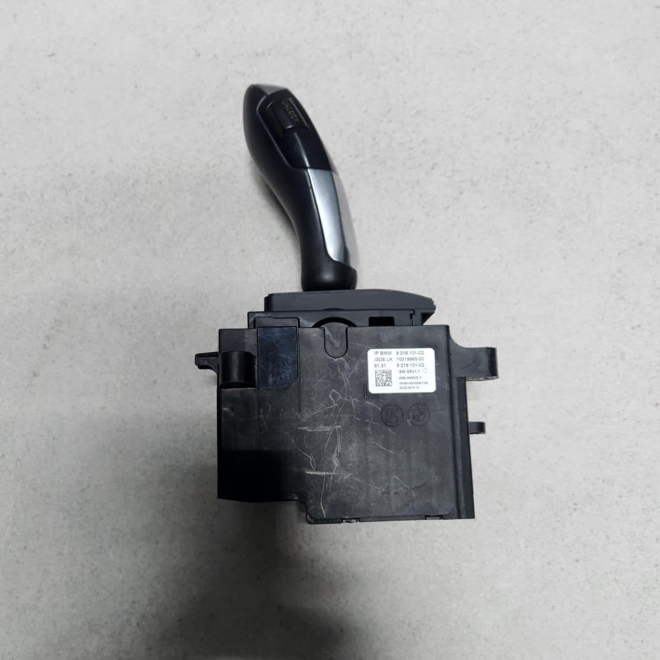2010 BMW 550i GT Automatic Gear Shift Selector 9218101 F10 5 Series F07 550i GT