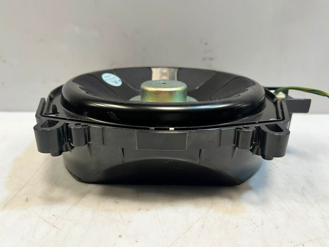 2013-2018 BMW X3 F25 and X5 F15 FLOOR UNDER SEAT Subwoofer Speaker 7863531