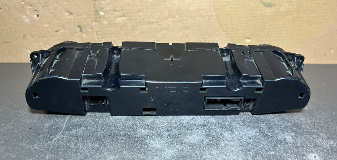 04-10 Mercedes-Benz W219 CLS A/C Heater Climate Control Panel A219 8300285