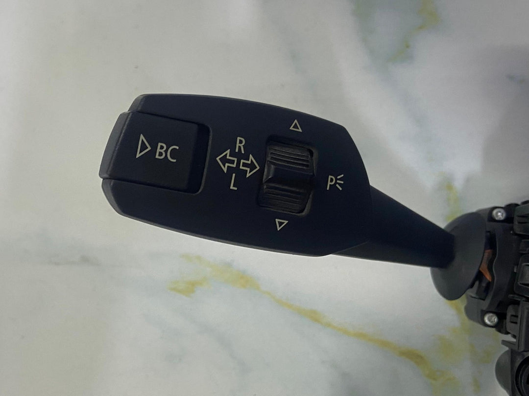 OEM BMW E70 E81 E84 E87 Steering Column Switch Wiper Indicator Handle 9164418