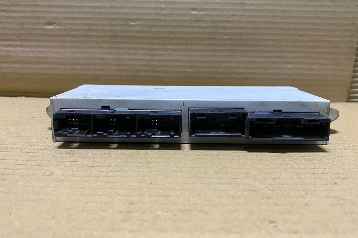 2002-2003 BMW 745i Front Door Control Module 6933267 745i and 745Li E65 series