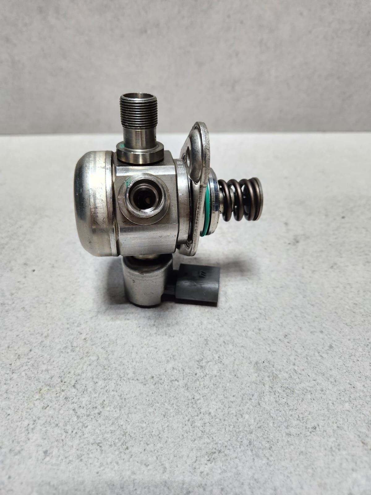 2022-2024 Mercedes-Benz SL63 AMG High Pressure Fuel Pump A1770700501  