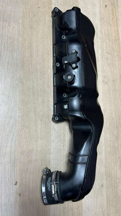2012-2016 BMW M5 4.4L - LEFT Intake Manifold 7843275