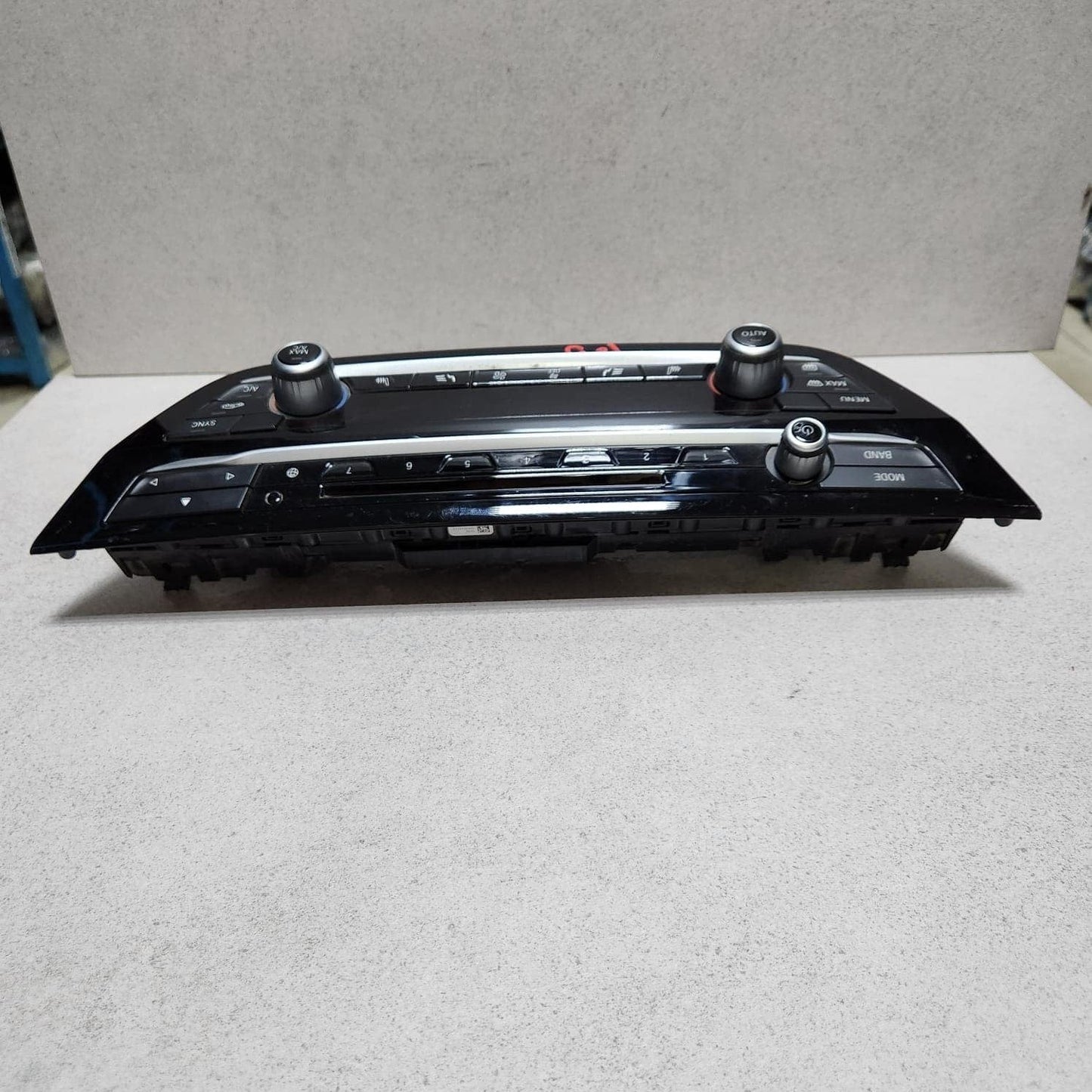 2018-2023 BMW X3 Climate Control Unit 7951989