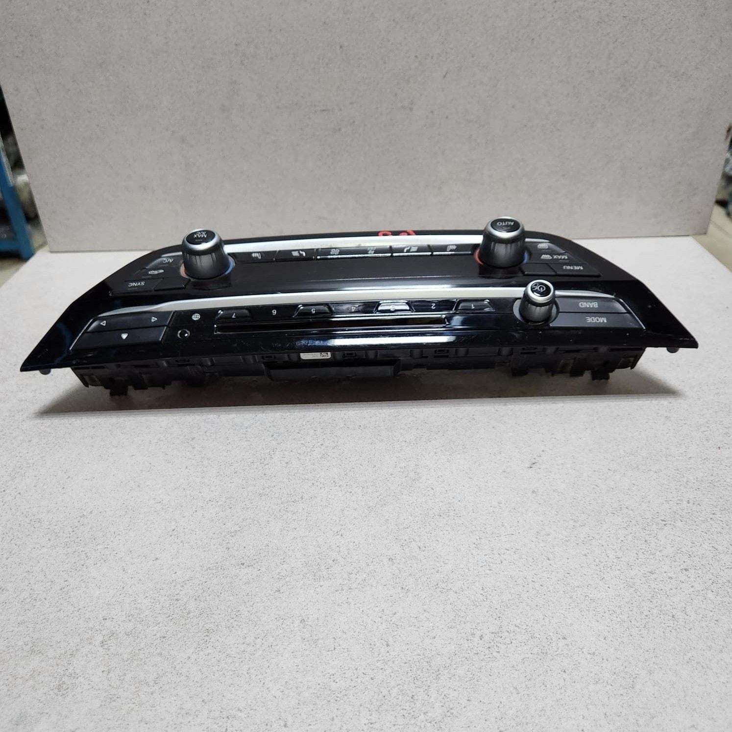 2018-2023 BMW X3 Climate Control Unit 7951989