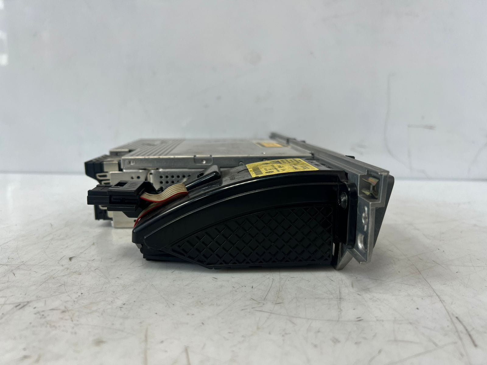 2005 BMW 745Li 7 Series E65 E66 E67 Cd Audio System Controller Player 6977634