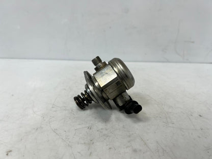 2016-2019 BMW 750Li 7' 5' G11 G12 G30 4.4L V8 N6 High Pressure Fuel Pump 8643464