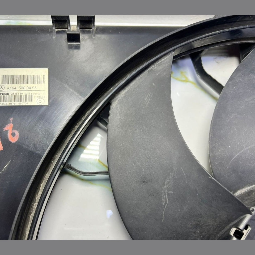 2006-2013 Mercedes-Benz ML350 Radiator Cooling Fan Assembly A 164 500 04 93
