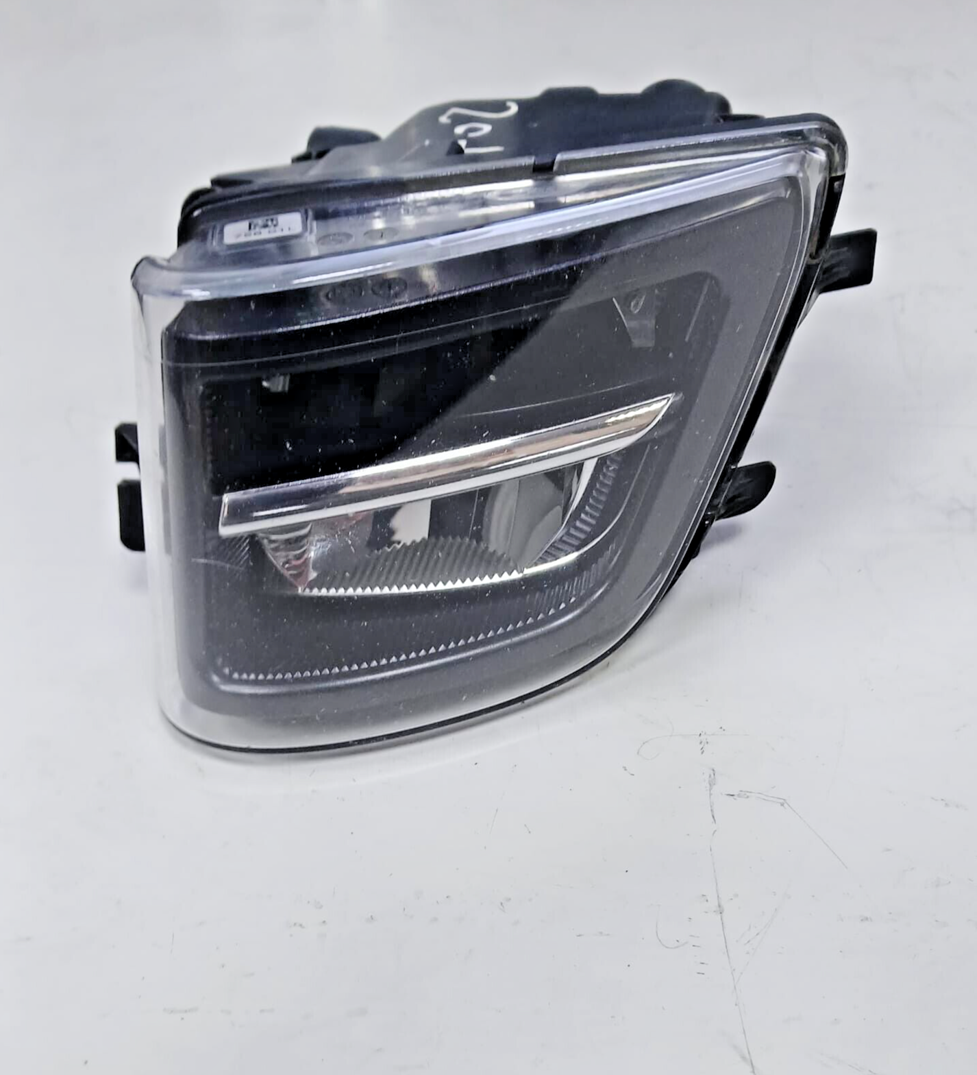BMW 7SERIES F01 F02  FRONT LEFT LED FOG LIGHT  LAMP 7311287 OEM