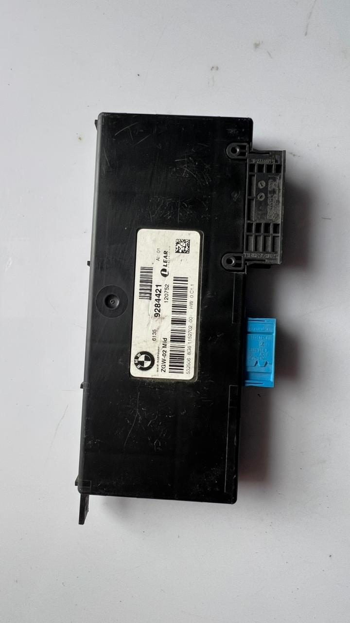 2011-2015 BMW 535i Gateway Control Module 9284421 F10 F11 5