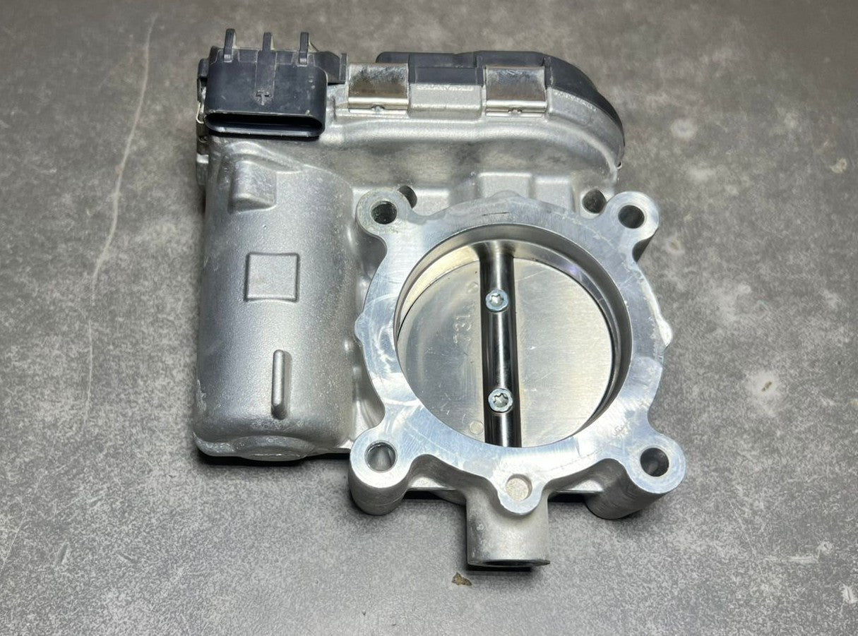 14-16 Mercedes-Benz GLA CLA B-Class OM270 Throttle Body Valve A270 1410025 OEM