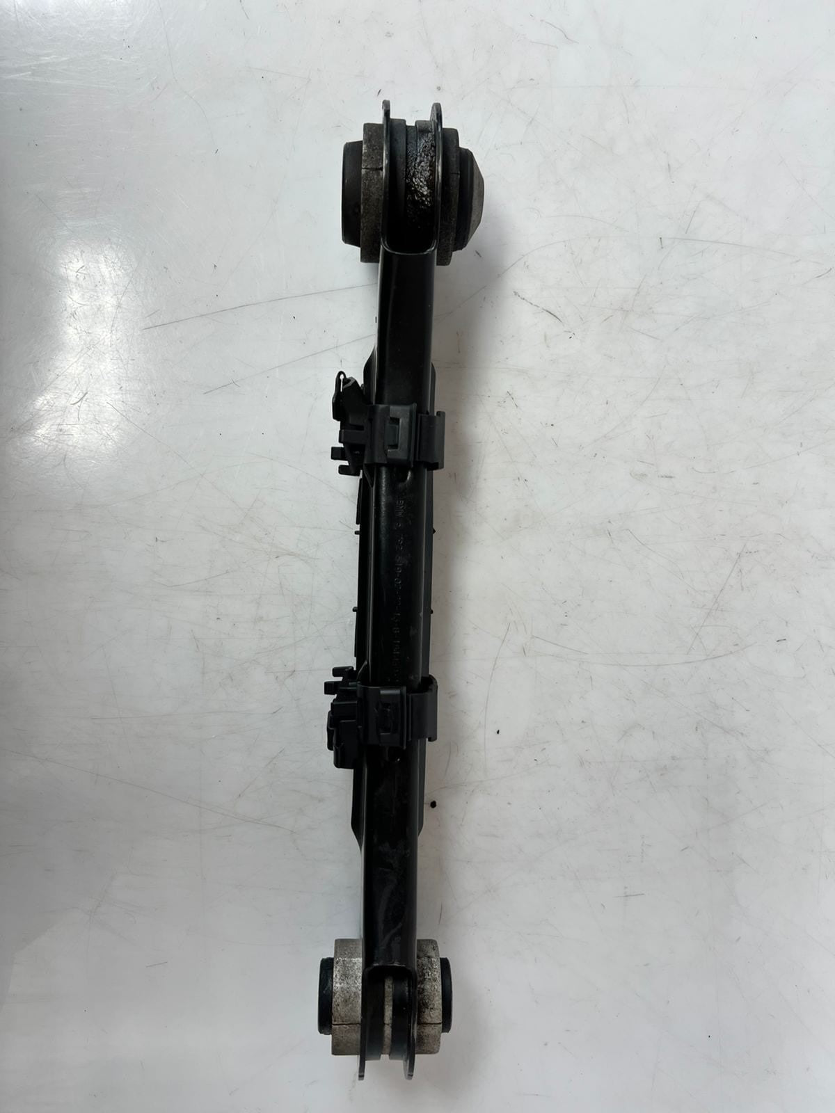 2013-2018 BMW 320i 3 Series F30 and 4 Series Rear Upper Control Arm 6792519 OEM