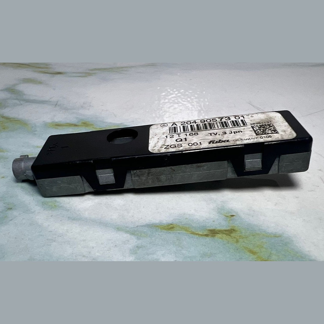 Mercedes Antenna Amplifier A2049057301 E-Class C207 Coupe
