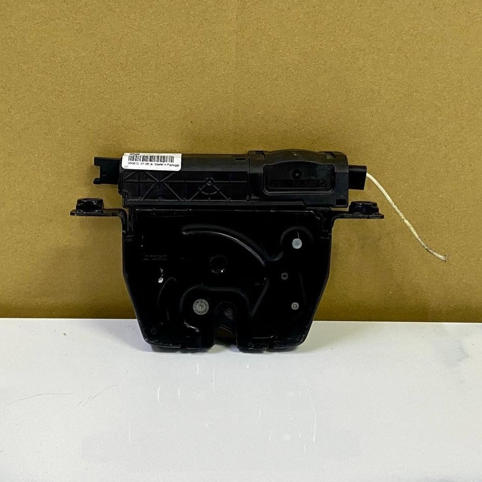 OEM BMW 3 F30 F31 F80 Tailgate lock rear trunk tailgate lock 7191212