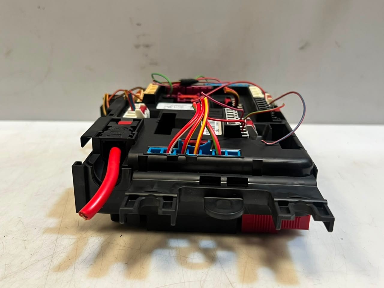 2012-2016 BMW 3 Series F30, F31, F35 328i 2.0 Diesel 135kw Fuse Box 9261110