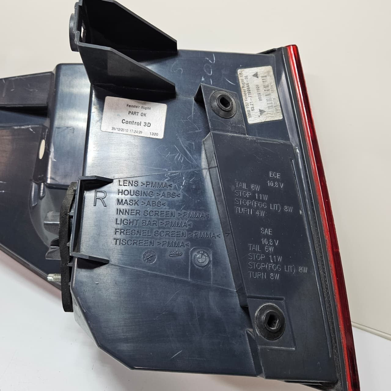 OEM BMW 5 Series Gran Turismo F07 Rear Light 7199644