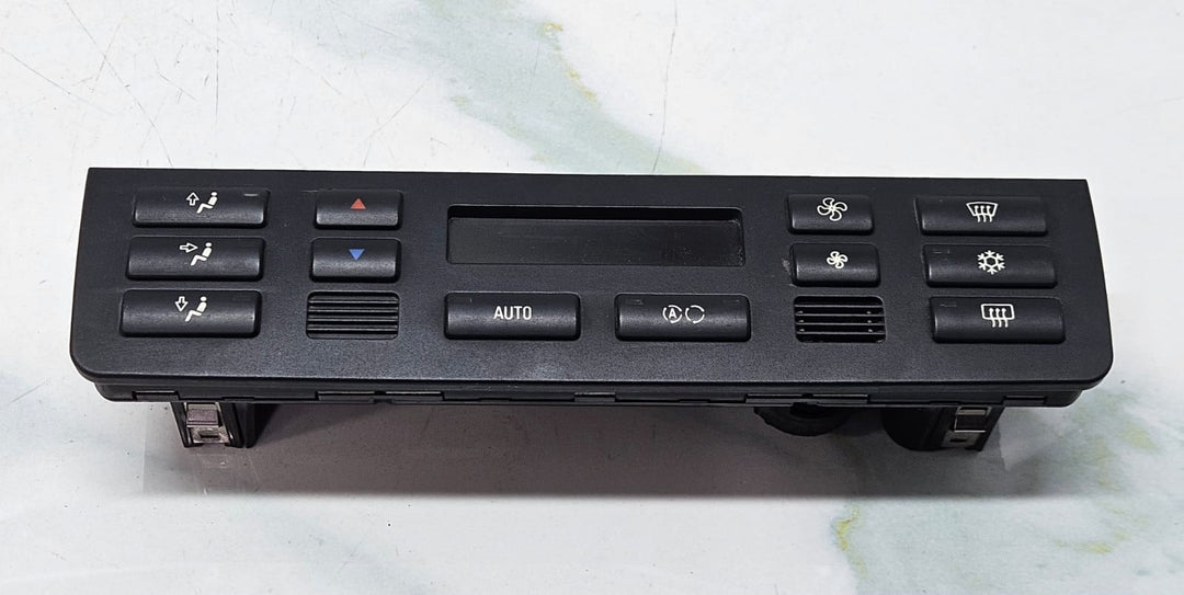 2001-2006 BMWE46 325i, 330i, Hvac Climate Control Panel 4126707 OEM