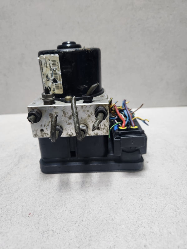 2002-2006 BMW 325i Abs Pump Module 6765454 325i E46 OEM