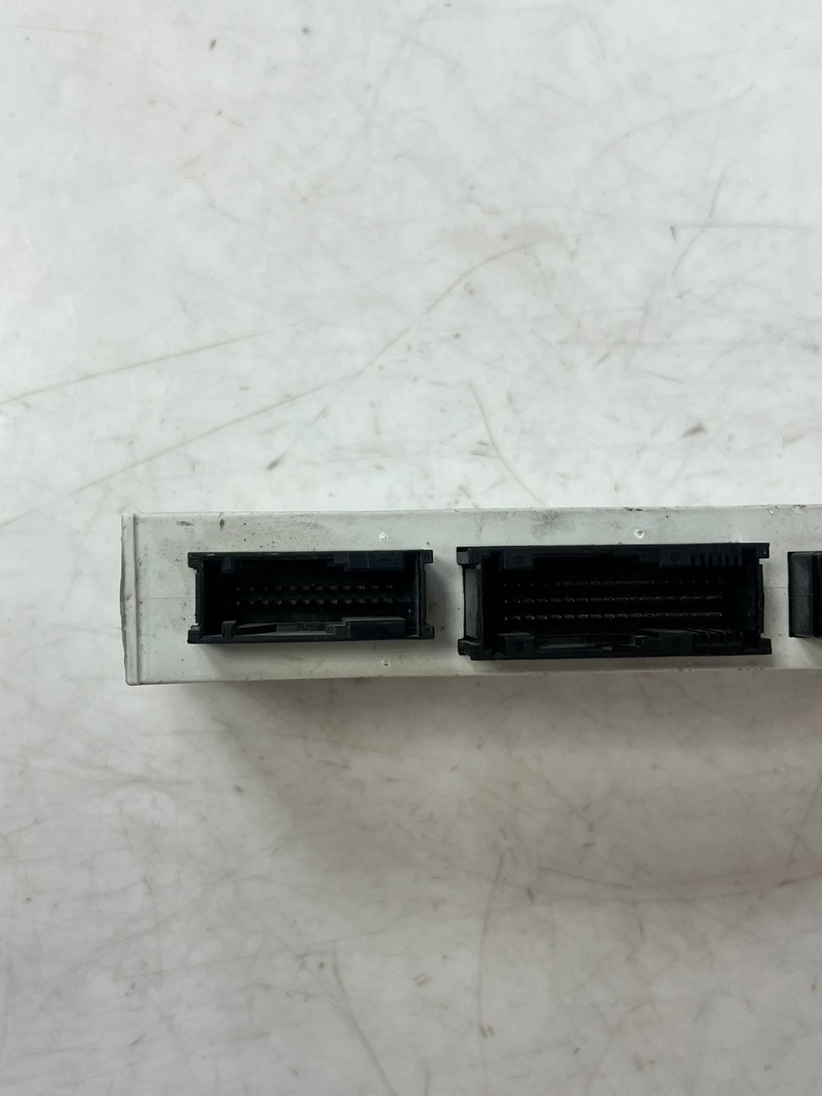 BMW E46 M3 and 330i hardware version 2.0 GM5 Body Control Module 6944842