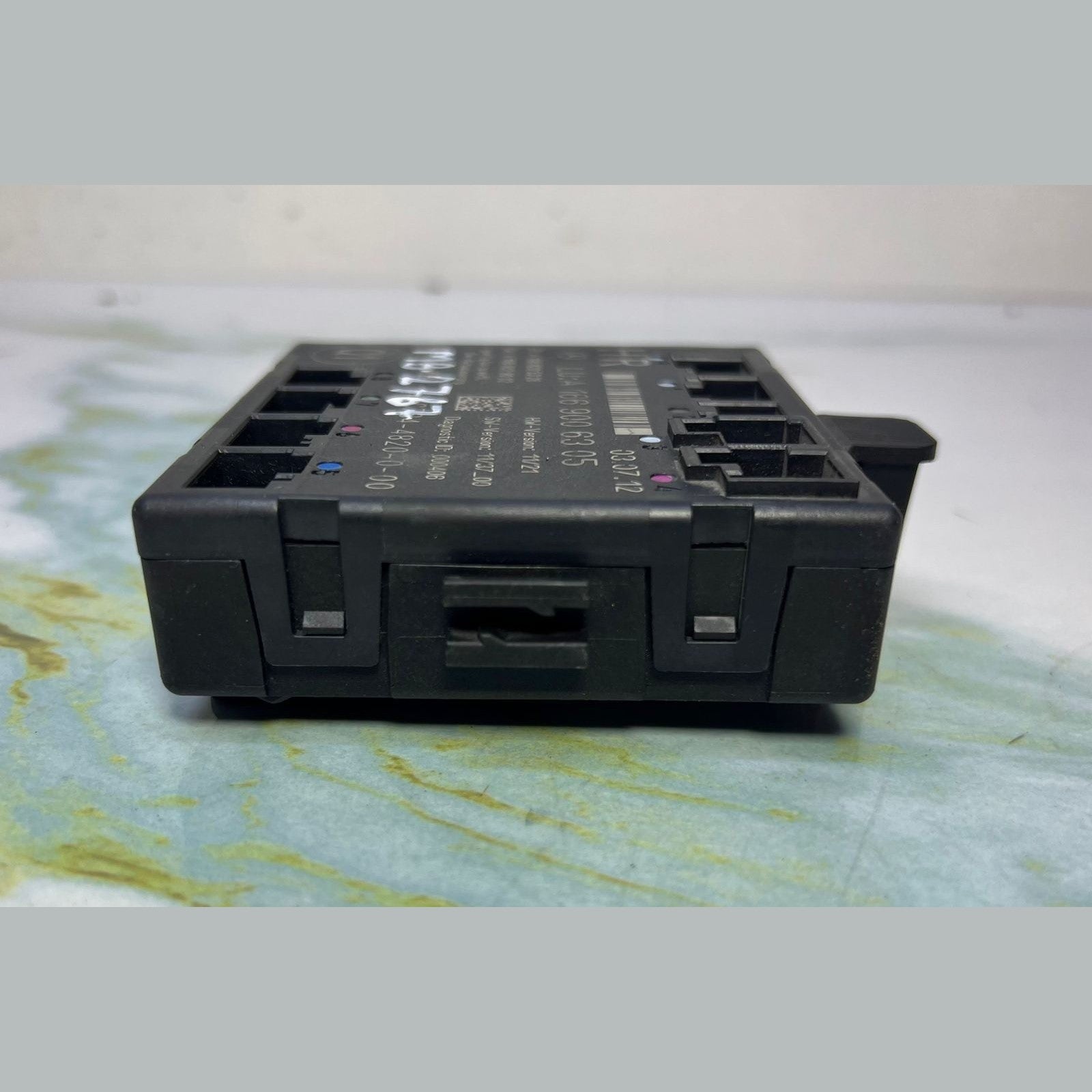 2013-2016 Mercedes-Benz GL450 Door Control Unit A 1669006305 X166 GL450 and W166
