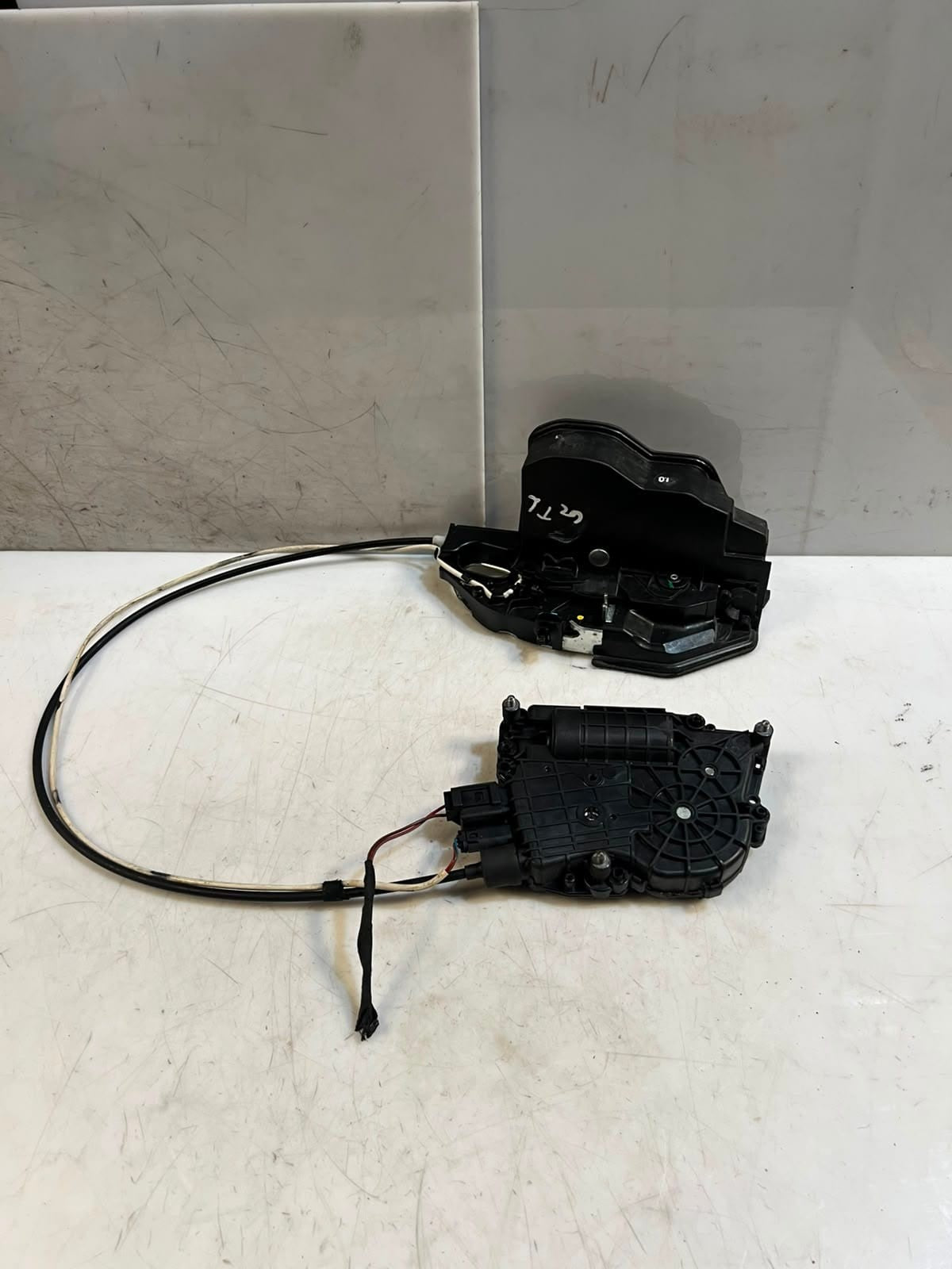 2010-2017 BMW 5' F07 535i GT Door Lock Actuator Soft Close Rear Left 7149447