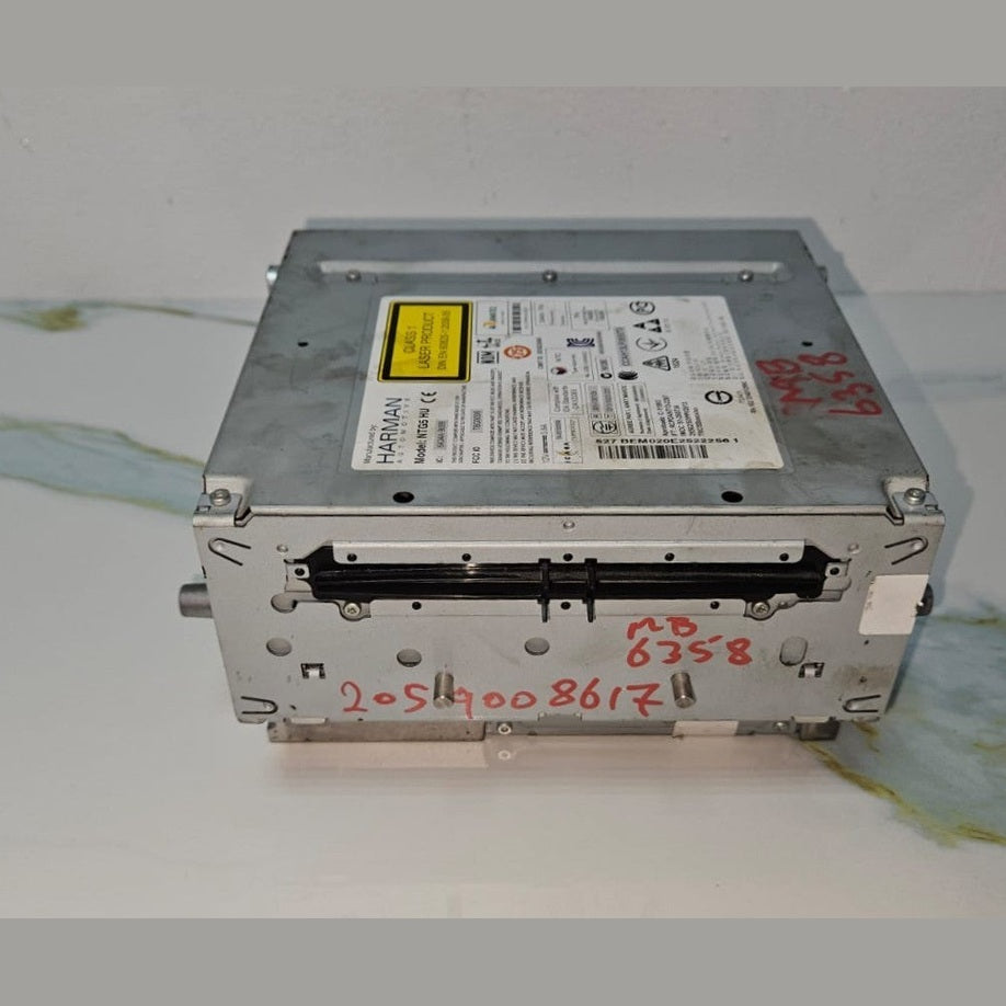 14-18 Mercedes W205 Radio Audio GPS Head Unit CD DVD Changer A205 9008617 OEM