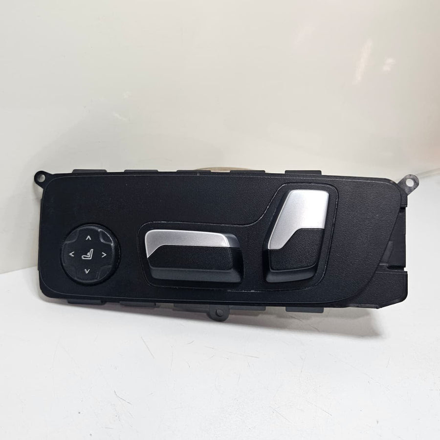 2018-2024 BMW X3 Seat Adjustment Control Switch 9390115 USED