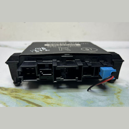 2002-2007 Mercedes-Benz C230 Door Control Unit 203 8202285 C-Class W203