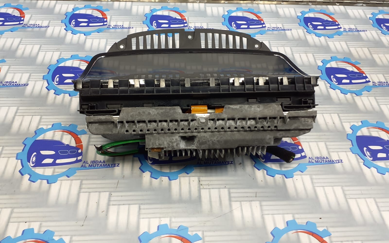 BMW E66 2005  MULTI FUNCTIONAL DISPLAY  6986302