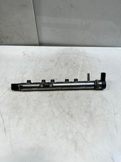2016 Mini Cooper Fuel Injection Rail 8514166 1 Series F20 F21 with N47 diesel 