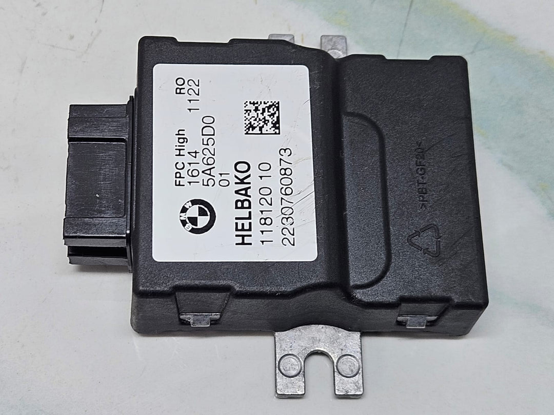2022-2024 BMW 330i 3 Series G20 G21, 4 Ser G23 Fuel Pump Control Module 5A625D0
