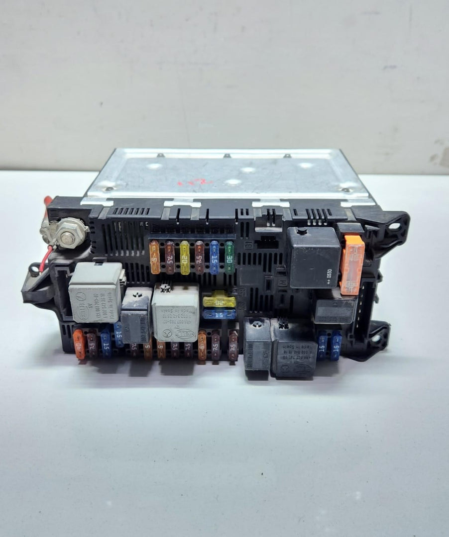 2002-2009 Mercedes-Benz E320 Front SAM Control Module 2115453901 E-Class W211 