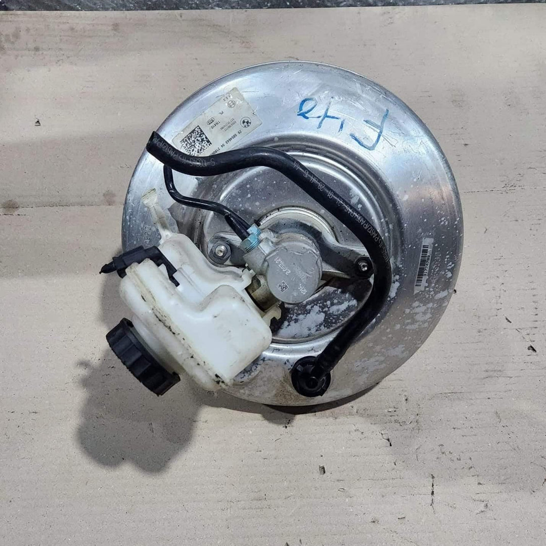 2021-2024 BMW 228i Gran Coupe Power Brake Booster 6854643  1 Series F40 RHD