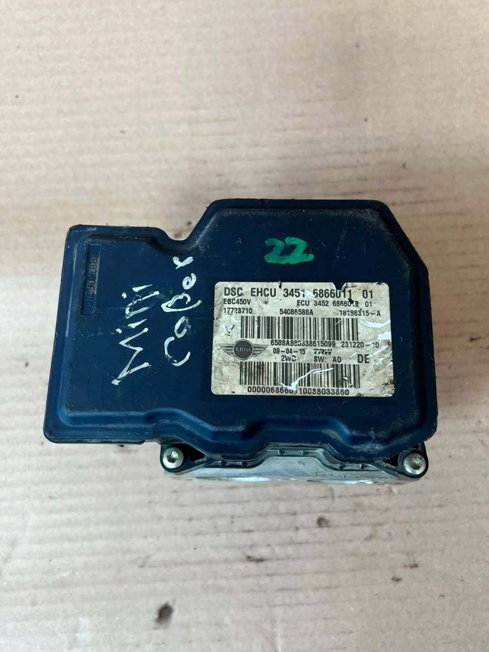 2006-2015 Mini Cooper R60 R59 R55 R56 FWD ABS Pump Control Module 6866011
