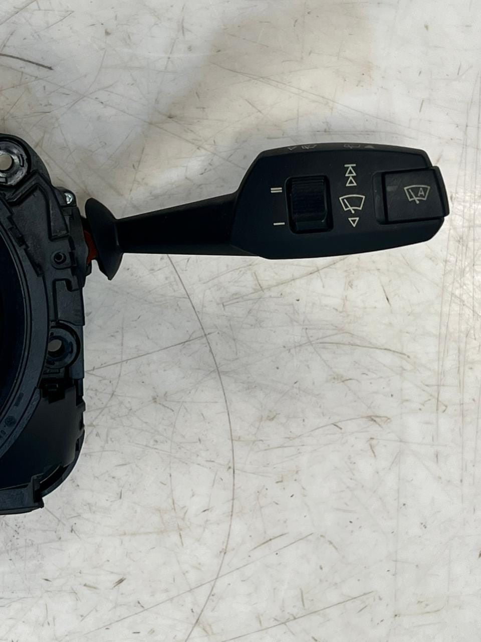 2012-2013 BMW 118i E81 E87 E88 E90 X1 E84 Steering Column Switch 9123031 OEM