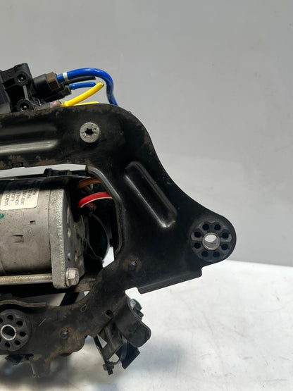 2015-2020 BMW 740i 7 Series G11 G12 Air Suspension Compressor Pump 443021002 OEM