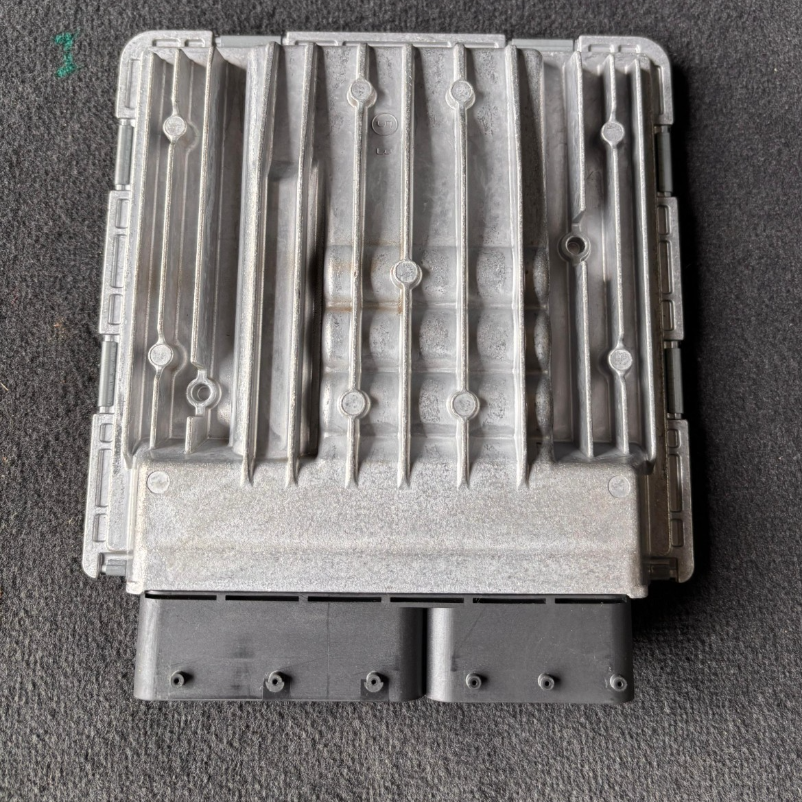 BMW  X1 E84 N52 ENGINE CONTROL UNIT MODULE ECU ONLY - 7624048