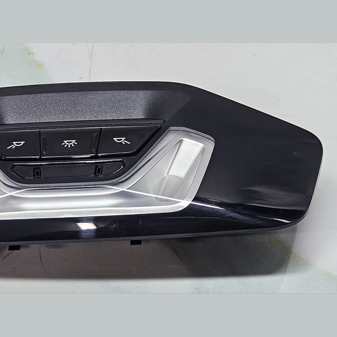 BMW F40 1 SERIES FRONT INTERIOR OVERHEAD ROOF LAMP COURTESY LIGHT 9891142 OEM