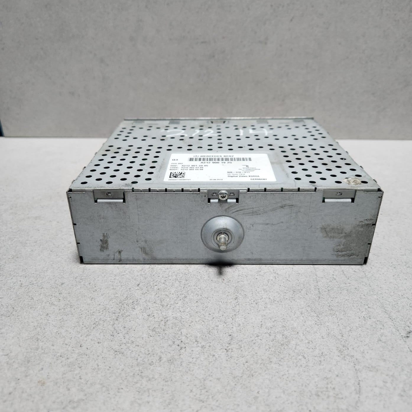 Benz Tv Tuner A2129001925 E-Class W212 S212 and CLS-Class C218