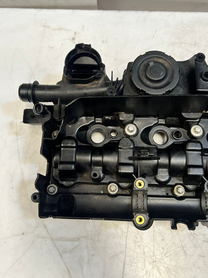 BMW F20 F22 F21 E90 E91 E92 E93 Cylinder Head Valve Cover 8589941 OEM