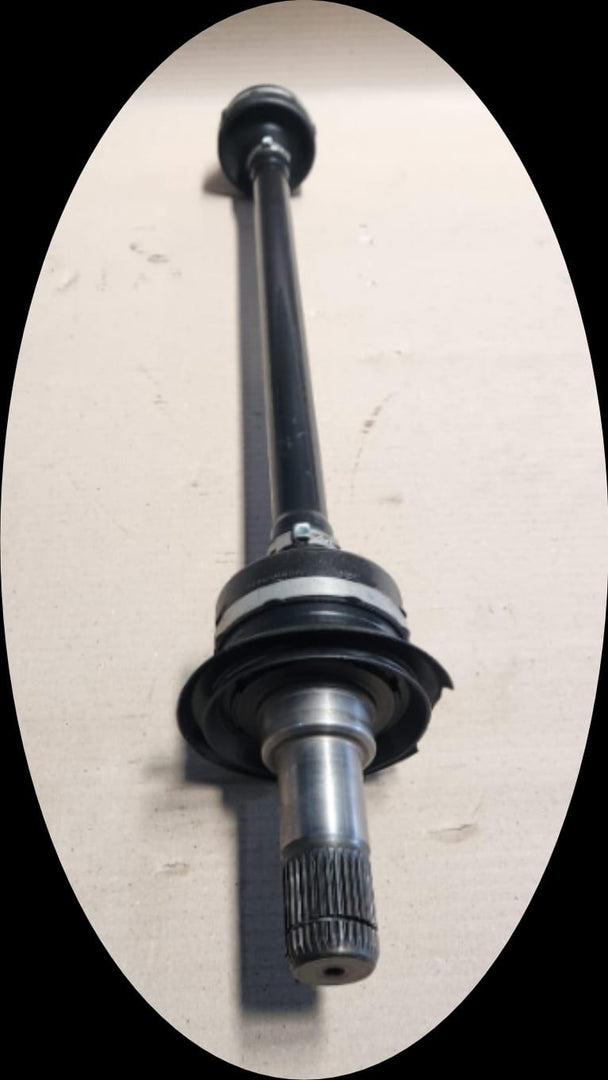 2017 BMW 740Le xDrive 7 Series G11 Drive Shaft Output Shaft Rear Right 8639468