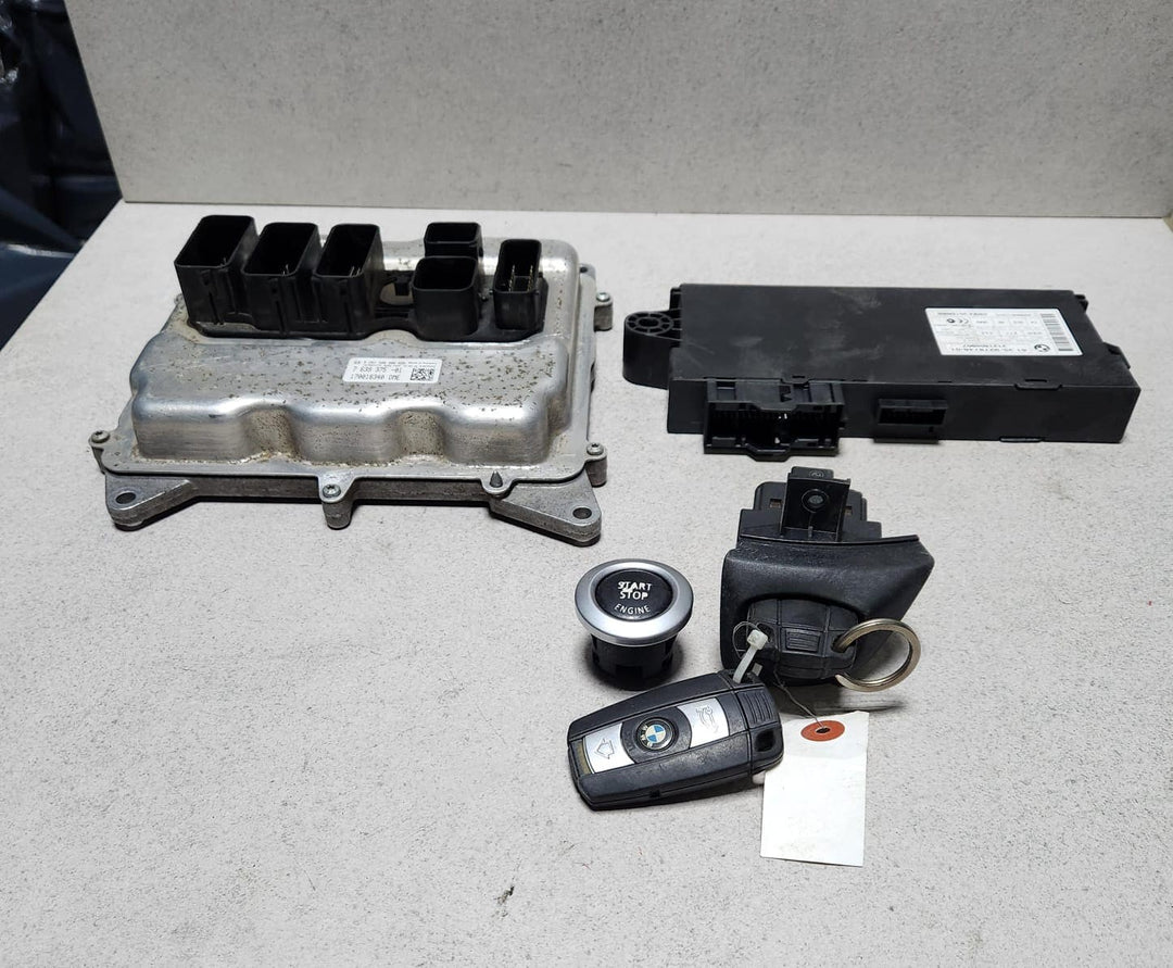2010-2015 BMW X1 Engine Control Unit ECU Set 7639375 X1 E84 2009-2015 N20 